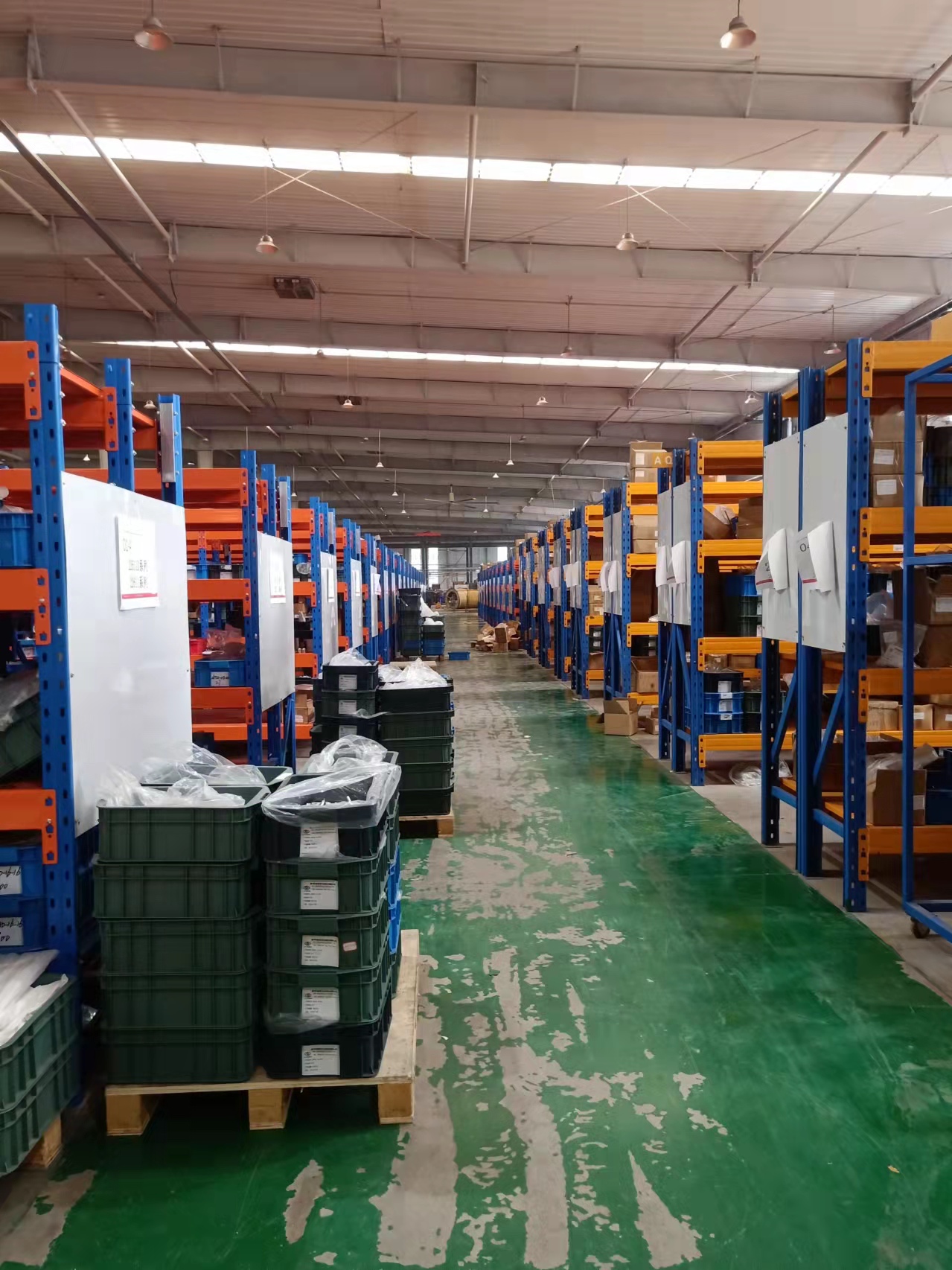 清洗四氟管道管內(nèi)壁的方式