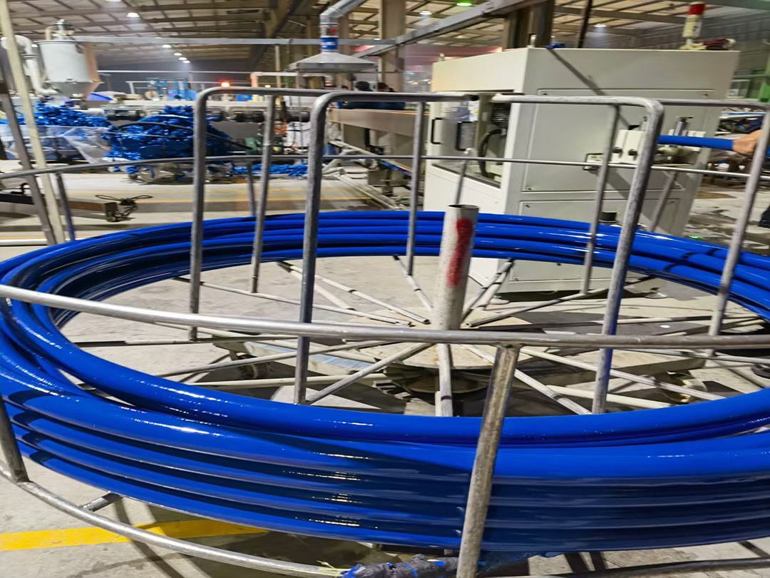  EPDM耐候天然橡膠管：戶(hù)外應(yīng)用的選擇